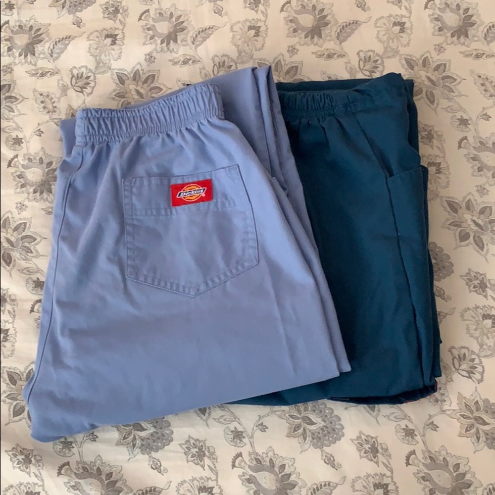 Lot of 3 Dickies scrub pants // sz small